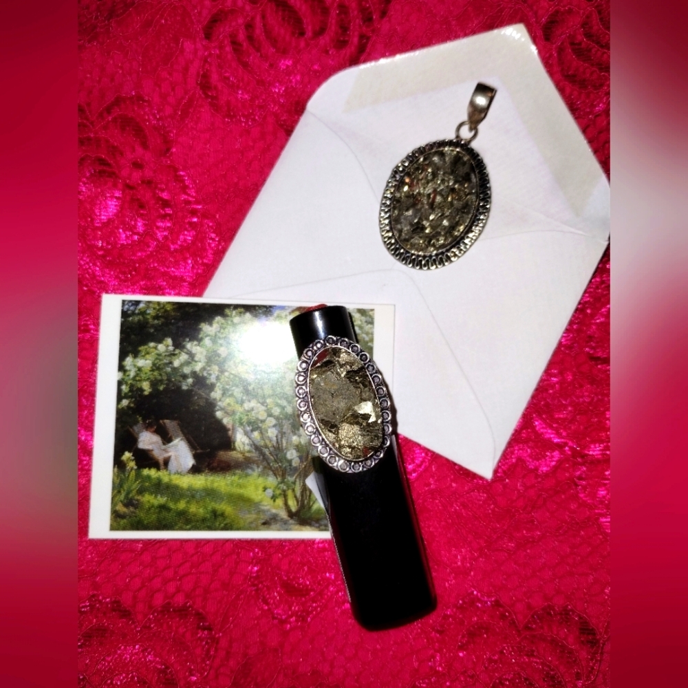 Gorgeous pyrite necklace pendant - Picture 1 of 3